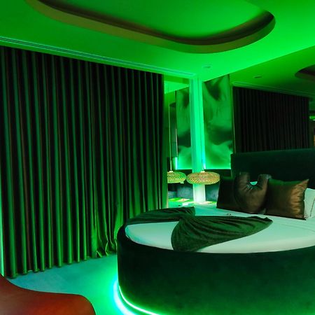 Motel Emocoes Nogueira da Regedoura Ngoại thất bức ảnh