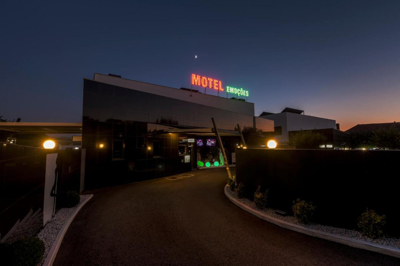Motel Emocoes Nogueira da Regedoura Ngoại thất bức ảnh