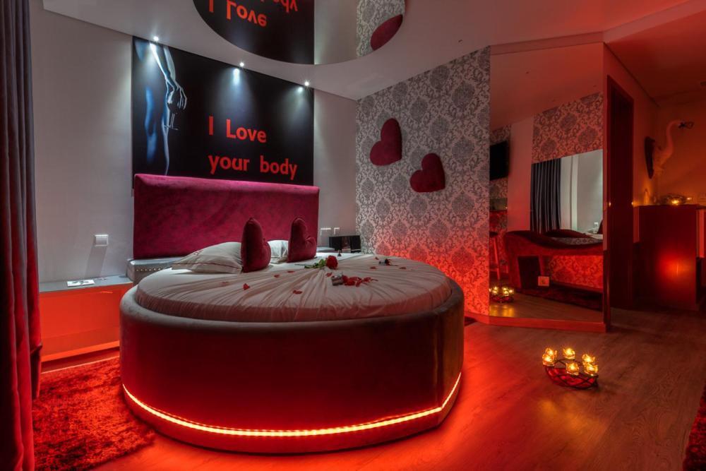 Motel Emocoes Nogueira da Regedoura Ngoại thất bức ảnh