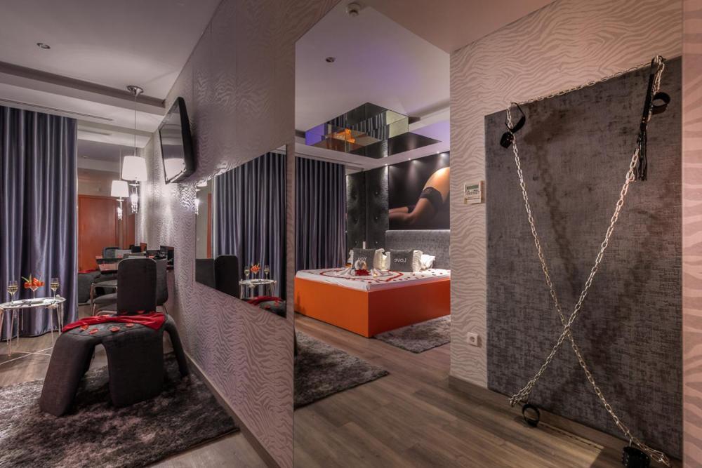 Motel Emocoes Nogueira da Regedoura Ngoại thất bức ảnh