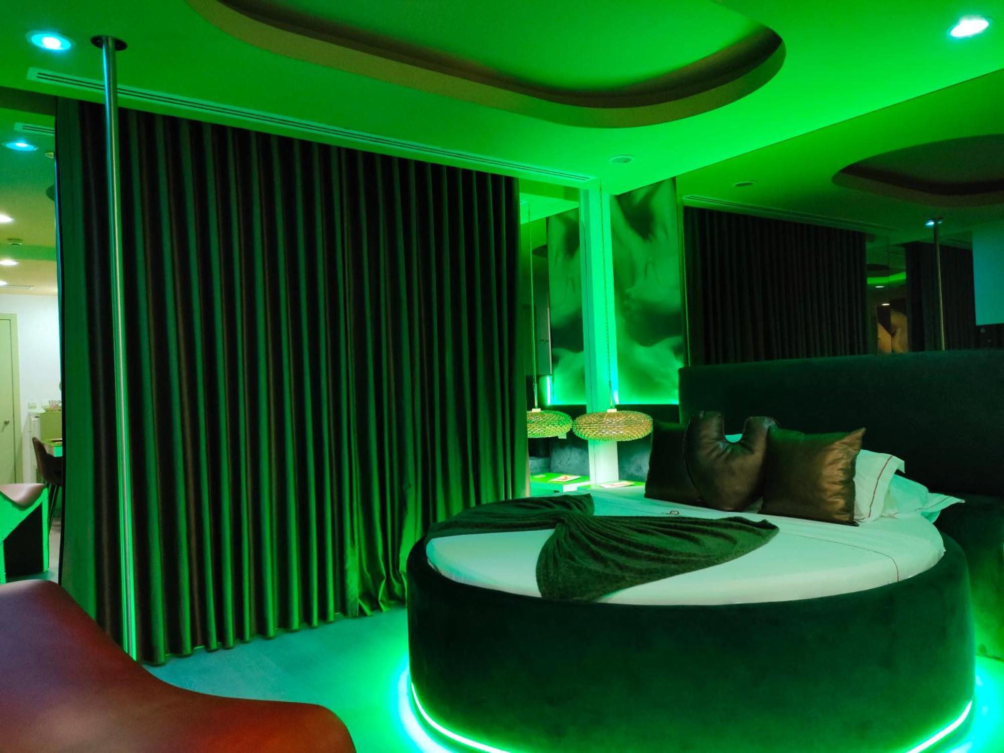 Motel Emocoes Nogueira da Regedoura Ngoại thất bức ảnh